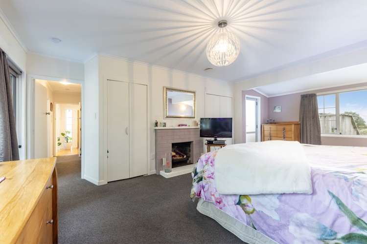 13 Awhiorangi Promenade Swanson_11