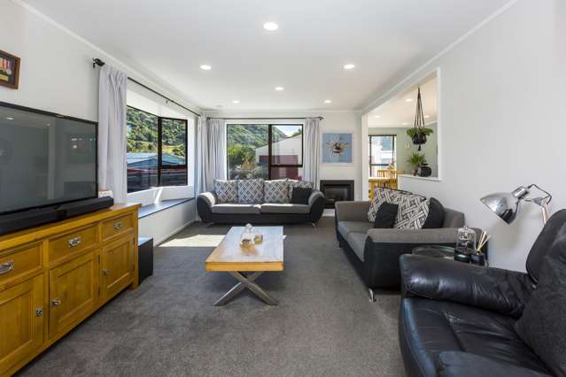 22 Tacoma Drive Totara Park_3