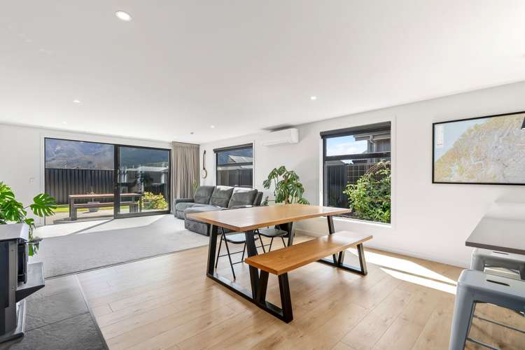 30 Longview Drive_2