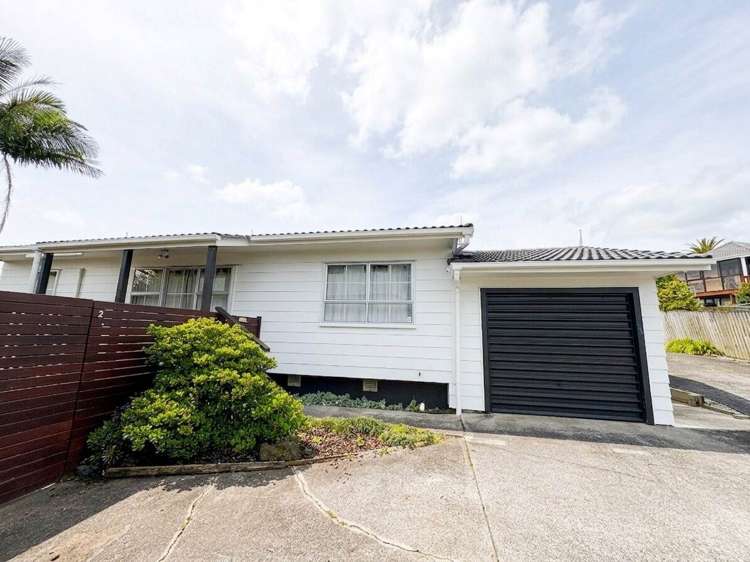 2/4 Glenshee Place Highland Park_0