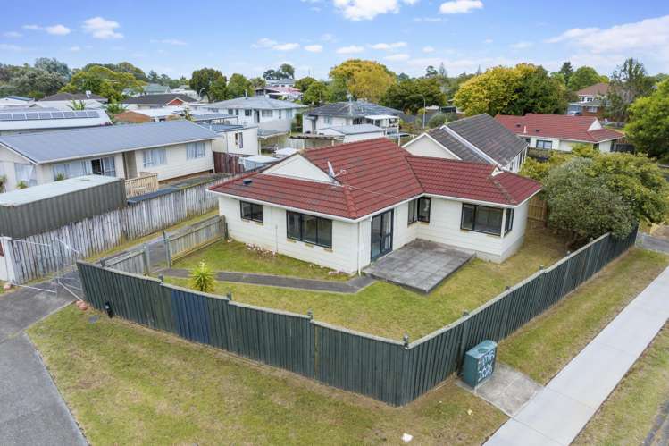 2 Staverton Crescent Mangere_8