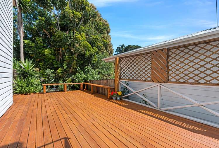 9A Stephen Lysnar Place Hillsborough_16