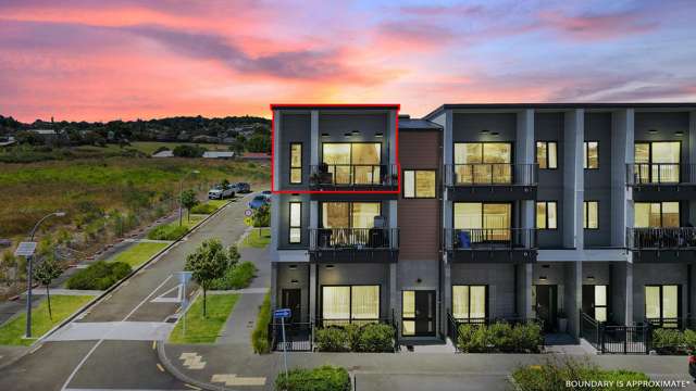 8/1 Coral Tree Avenue Manukau_4