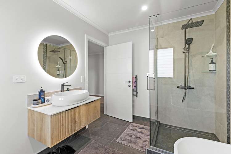 230 Valley Views Fitzherbert_33