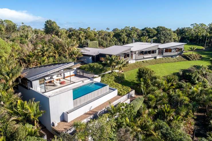 Te Whau lodge, at 36 Vintage Lane, on Waiheke Island, is being marketed to overseas buyers. Photo / Supplied