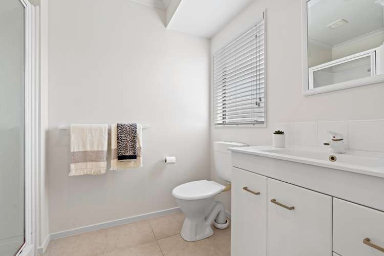 11 Daviot Place Kamo_11