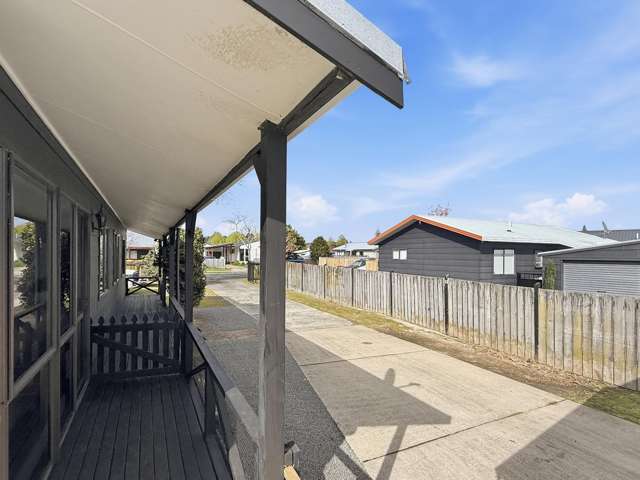 18 Solomon Street Brookfield_1