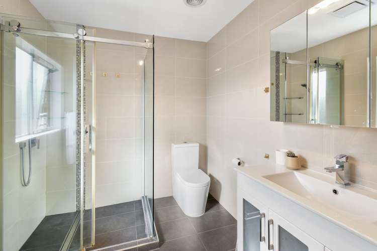 27 Teelin Place Flat Bush_9