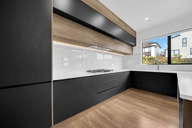 69 Koromeke Street Flat Bush_3