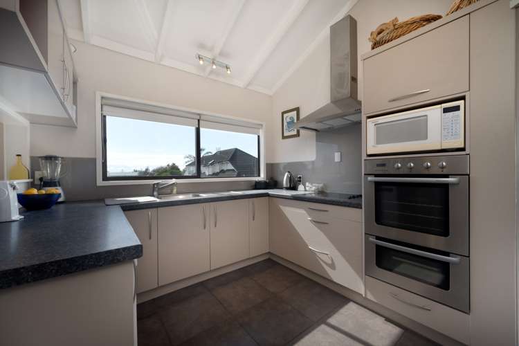 15 Drake Street Howick_14