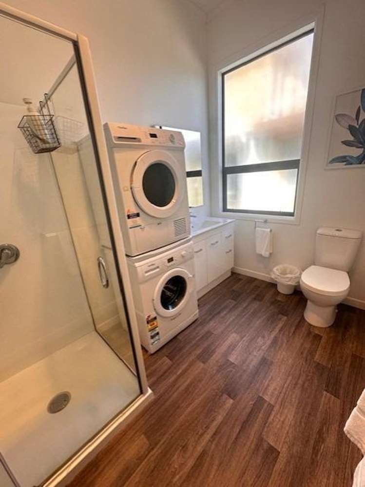 2/360 Devon Street East Strandon_5