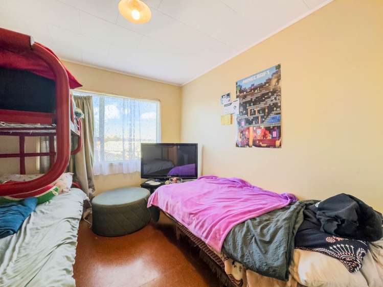 12 and 12A Southview Place Manurewa_16