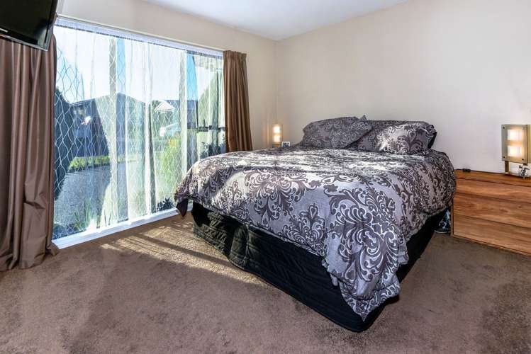 17 Roydon Drive Templeton_10