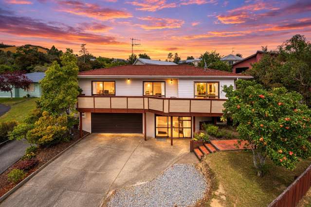 Priced Reduced, First Home Buyers Must View!