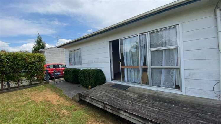 2/58 Primrose Street_0