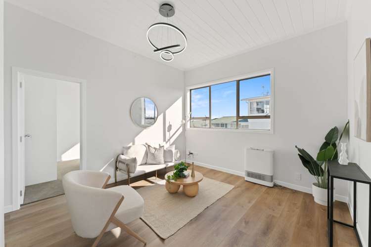 85 Pupuke Road Northcote_8