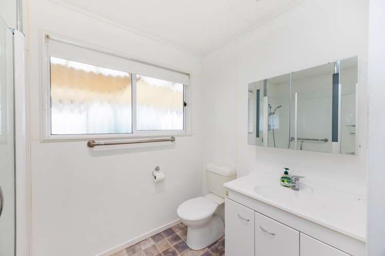 20 Thomas Place Foxton Beach_22