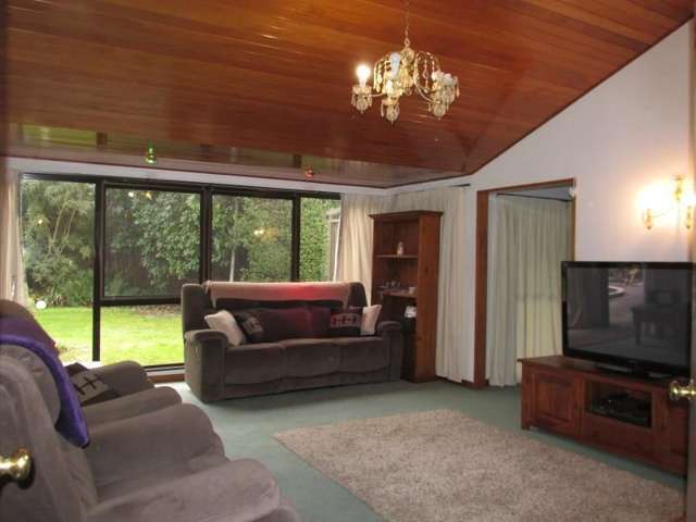 12 Brigadoon Place Avonhead_1