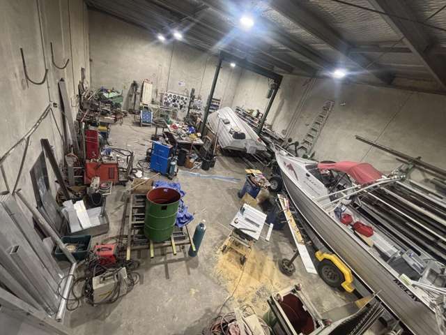 Affordable & Immaculate Industrial Unit