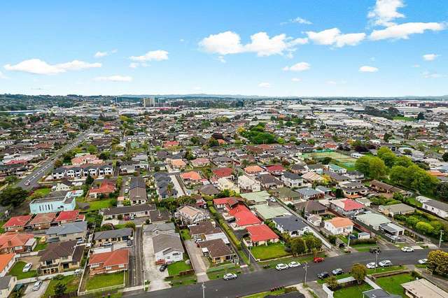 2/83 Victoria Street Onehunga_2