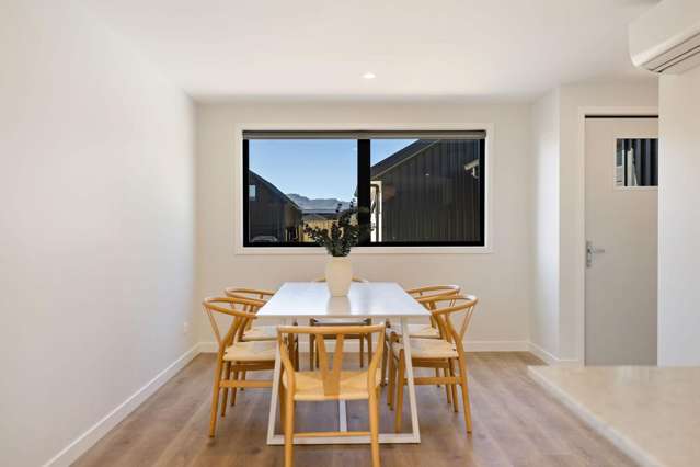 6 Shallow Close Jacks Point_3