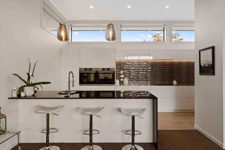 4 Carnaveron Drive Lincoln_7