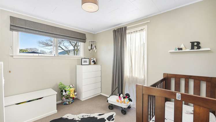 3 Harling Avenue Hillmorton_10