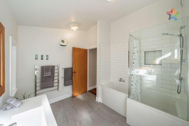 24 Tory Street Petone_13