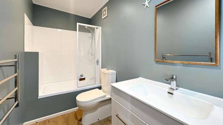 33 Patanga Crescent 1357_8