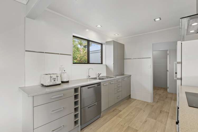 1/2 Miro Road Mangere Bridge_8