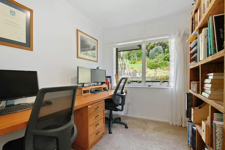 26a Awhiorangi Promenade Swanson_21