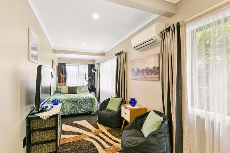 39 Nevay Road Miramar_7