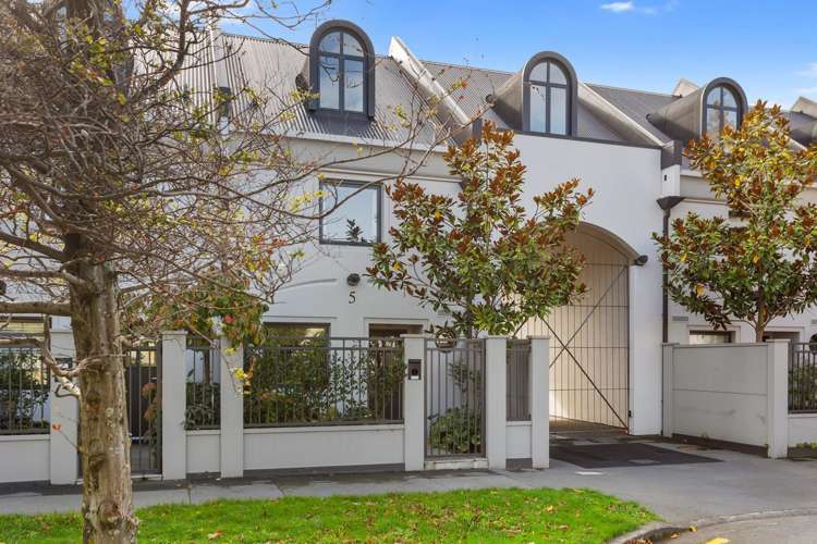 5/45 Chester Street West_0