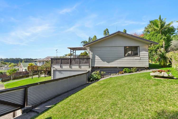 2/65 Keegan Drive Massey_2