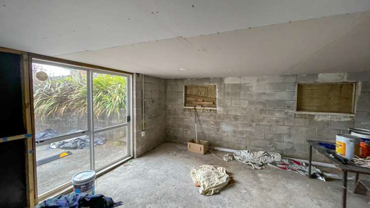 15 Rerewai Place Kelston_8