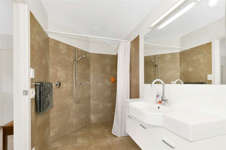 8 Riverside Way Amberley_8