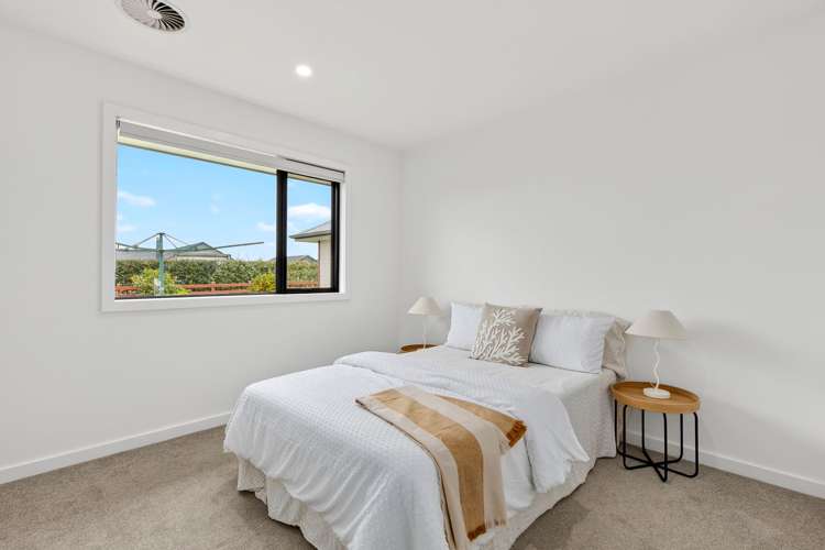 62 Alan Livingston Drive Cambridge_16