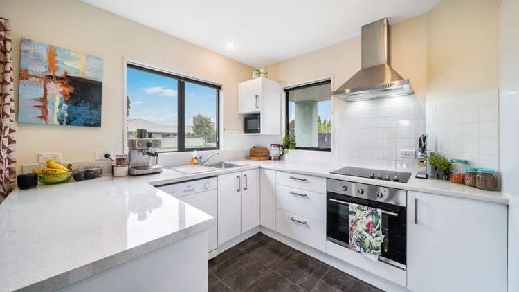 1/66 Broadhaven Avenue Parklands_7