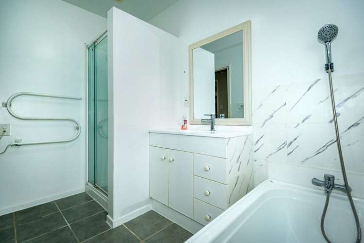 33a Cardigan Bay Place Addington_17