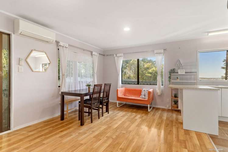 2/601 Glenfield Road_1