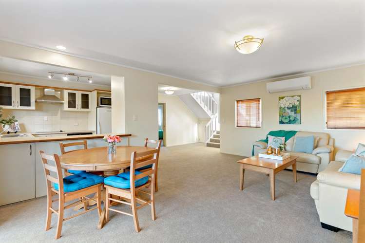 2/47 Uxbridge Road Howick East_6