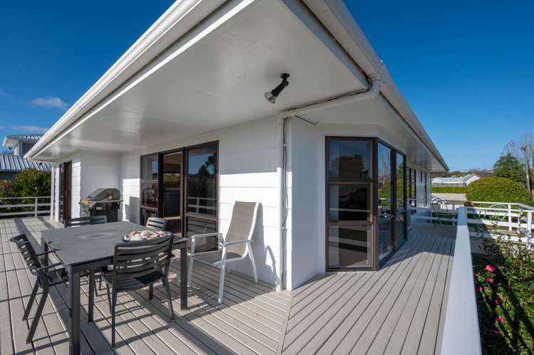 25 Boundary Road Waipahihi_11