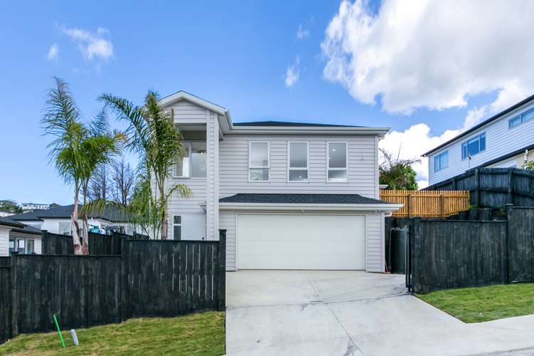 1c Vino Cina Heights Ranui_1