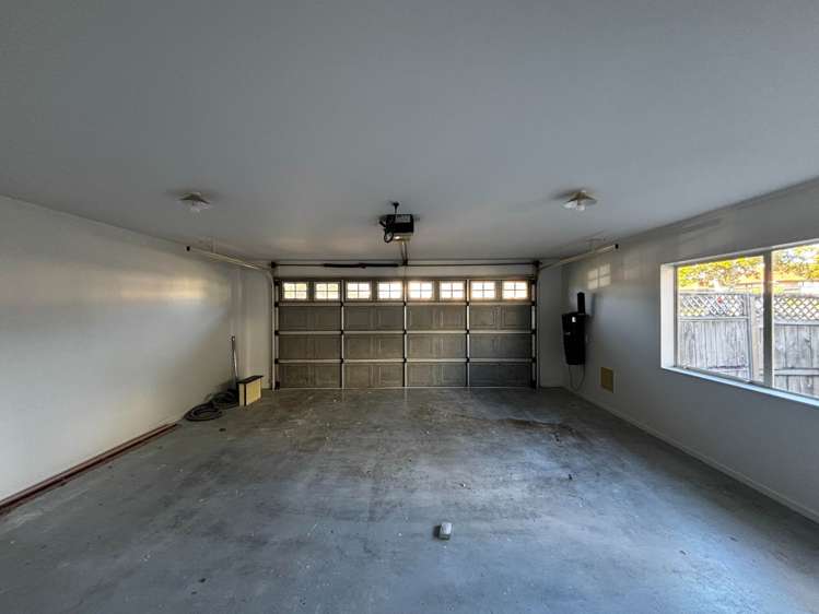 18 Eaglemont Drive East Tamaki Heights_11