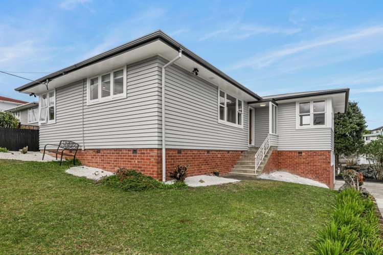 30 Sylvan Crescent Te Atatu South_22