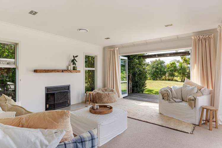 3 Law Street Wainui_14