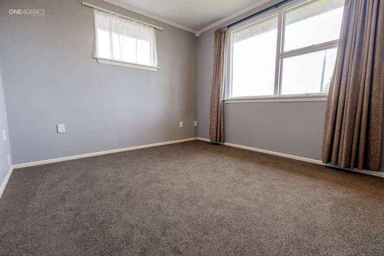 108 Gibson Quay Hokitika_12