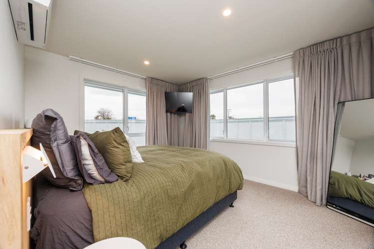 89 Churcher Street Feilding_6