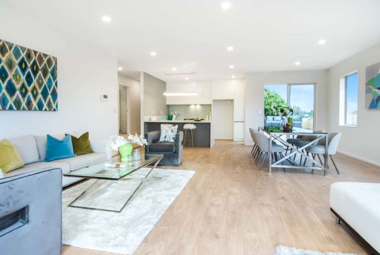 12 Tararua Street Massey_13