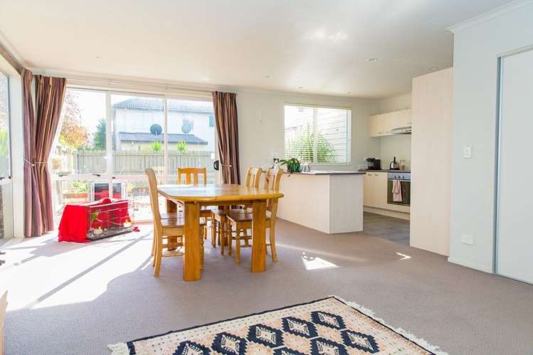 6 Sires Parkway Takanini_3